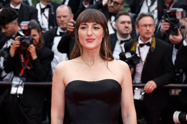 Juliette Armanet bei der Opening Ceremony mit der Premiere des Kinofilms Partir un jour Leave One Day auf dem Festival de Cannes 2025 78. Internationale Filmfestspiele von Cannes im Palais des Festivals. Cannes, 13.05.2025