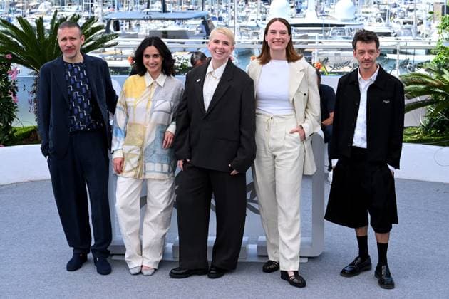 Cannes, France: Cannes, 78th Cannes Film Festival 2025, Photocall of the film Jury Un Certain Regard In the photo: Roberto Minervini, Vanja Kaludjercic, Louise Courvoisier, Molly Manning Walker, Nahuel PÃ rez Biscayart Cannes France  - ZUMAp169 20250514_zea_p169_438 Copyright: xTerenghi Ipax
