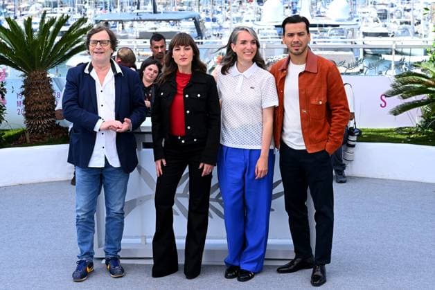 Cannes, France: Cannes, 78th Cannes Film Festival 2025, Photocall of the film Partir Un Jour (Leave One Day) In the photo: Juliette Armanet, Mhamed Arezki, Tewfik Jallab, Francois Rollin, Amelie Bonnin Cannes France  - ZUMAp169 20250514_zea_p169_469 Copyright: xTerenghi Ipax