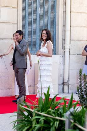 David Lisnard, Anouchka Delon and Thierry Frémaux at the inauguration of the 21st edition of the exhibition Cannes fait le mur Theme 2025 DELON ELLES at the 78th Cannes International Film Festival David Lisnard, Mayor of Cannes, Anouchka Delon, daughter of Alain Delon, Thierry Frémaux, General Delegate of the Cannes Film Festival and Rosalie Mann, founding president of The Human Prize, at the inauguration of the 21st edition of the exhibition Cannes fait le mur Theme 2025 DELON ELLES during the 78th Cannes International Film Festival, at Hôtel de Ville, 1 place Bernard Cornut Gentille, Cannes, France, May 14, 2025 From May 13 to June 13, 2025, as part of the 21st edition of Cannes fait le Mur , Cannes Town Hall, in partnership with th Copyright: xJACOVIDES-MOREAUx xBESTIMAGExJACOVIDES-MOREAUx xBESTIMAGEx