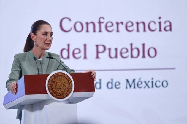 Mexico™s President Claudia Sheinbaum Holds Briefing Mexico™s President Claudia Sheinbaum Pardo, speaks about the possibility of remittances being taxed at 5% from the United States during a briefing conference at National Palace. on May 14, 2025 in Mexico City, Mexico. (Photo by Carlos Santiago Eyepix Group) Copyright: xCarlosxSantiago xEyepixxGroupx CS_14052025_155488