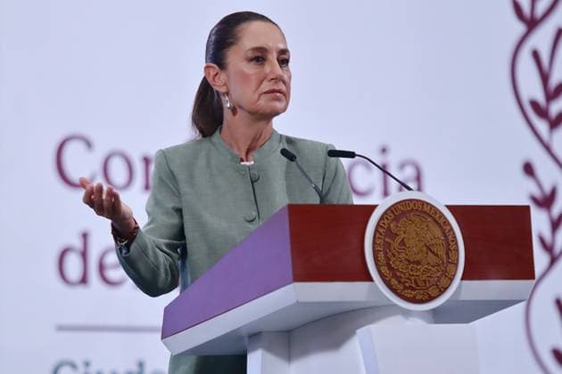 Mexico™s President Claudia Sheinbaum Holds Briefing Mexico™s President Claudia Sheinbaum Pardo, speaks about the possibility of remittances being taxed at 5% from the United States during a briefing conference at National Palace. on May 14, 2025 in Mexico City, Mexico. (Photo by Carlos Santiago Eyepix Group) Copyright: xCarlosxSantiago xEyepixxGroupx CS_14052025_155493