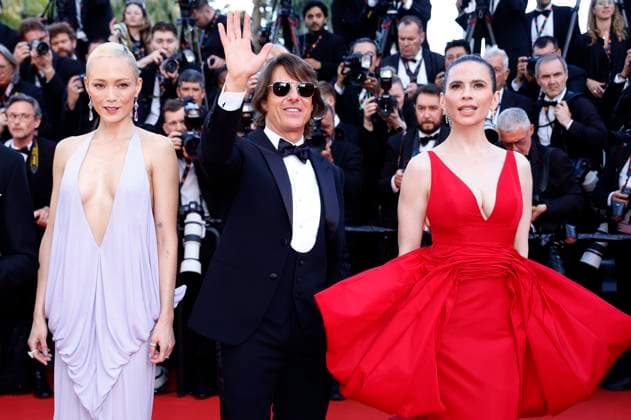 Internationale Filmfestspiele von Cannes, Mission Impossible - The Final Reckoning Premiere Pom Klementieff, Tom Cruise und Hayley Atwell bei der Premiere des Kinofilms Mission: Impossible 8 - The Final Reckoning auf dem Festival de Cannes 2025 78. Internationale Filmfestspiele von Cannes im Palais des Festivals. Cannes, 14.05.2025
