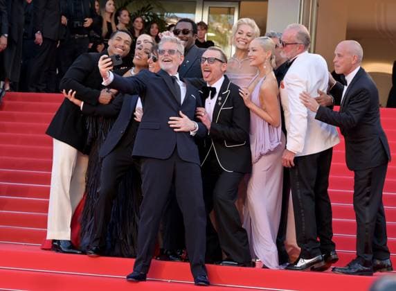 Internationale Filmfestspiele von Cannes, Mission Impossible - The Final Reckoning Premiere Mission Impossible - The Final Reckoning Premiere at 78th Festival de Cannes - Cannes, France CANNES, FRANCE. May 14, 2025: Christopher McQuarrie, Greg Tarzan Davis, Angela Bassett, Tramell Tillman, Tom Cruise, Hannah Waddingham, Simon Pegg, Pom Klementieff, Esai Morales, Erik Jendresen & Brian Robbins at the premiere for Mission Impossible - The Final Reckoning at the 78th Festival de Cannes. Picture: Paul Smith Featureflash Cannes France  Copyright: xPaulxSmithx xFeatureflashx