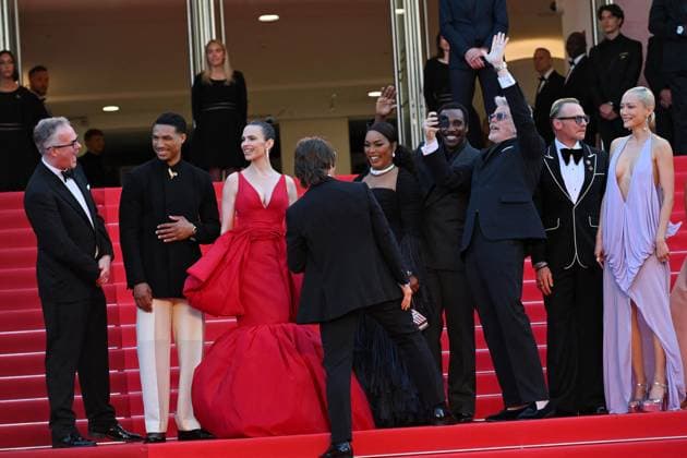 Internationale Filmfestspiele von Cannes, Mission Impossible - The Final Reckoning Premiere Cannes, 78th Cannes Film Festival 2025 - evening 2 - Red Carpet premiere of the film Mission: Impossible – The Final Reckoning Cannes, 78th Cannes Film Festival 2025 - evening 2 - Red Carpet premiere of the film Mission: Impossible – The Final Reckoning In the photo: Angela Bassett, Erik Jendresen, Eddie Hamilton, Greg Tarzan Davis, Hayley Atwell, Tom Cruise, Pom Klementieff, Simon Pegg, Esai Morales, Tramell Tillman, Hannah Waddingham, Christopher McQuarrie Cannes France  Copyright: xIPA ABACAx