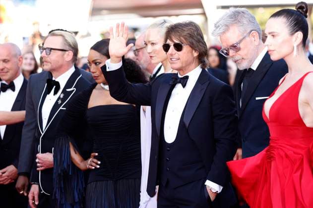 Internationale Filmfestspiele von Cannes, Mission Impossible - The Final Reckoning Premiere Simon Pegg, Angela Bassett, Pom Klementieff, Tom Cruise, Christopher McQuarrie und Hayley Atwell bei der Premiere des Kinofilms Mission: Impossible 8 - The Final Reckoning auf dem Festival de Cannes 2025 78. Internationale Filmfestspiele von Cannes im Palais des Festivals. Cannes, 14.05.2025