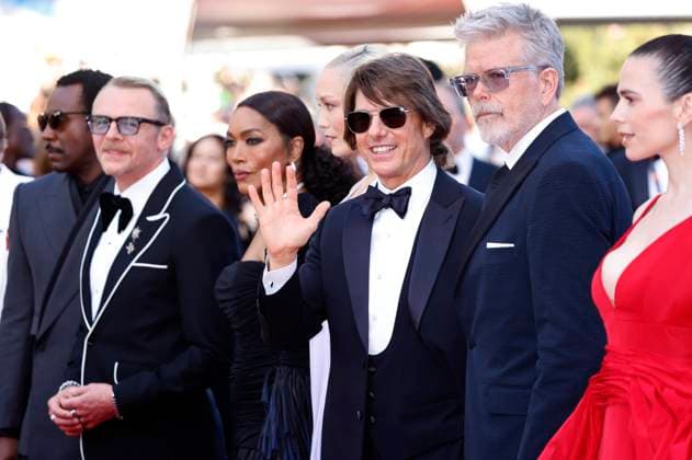 Internationale Filmfestspiele von Cannes, Mission Impossible - The Final Reckoning Premiere Tramell Tillman, Simon Pegg, Angela Bassett, Pom Klementieff, Tom Cruise, Christopher McQuarrie und Hayley Atwell bei der Premiere des Kinofilms Mission: Impossible 8 - The Final Reckoning auf dem Festival de Cannes 2025 78. Internationale Filmfestspiele von Cannes im Palais des Festivals. Cannes, 14.05.2025