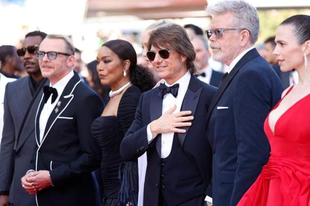 Internationale Filmfestspiele von Cannes, Mission Impossible - The Final Reckoning Premiere Tramell Tillman, Simon Pegg, Angela Bassett, Pom Klementieff, Tom Cruise, Christopher McQuarrie und Hayley Atwell bei der Premiere des Kinofilms Mission: Impossible 8 - The Final Reckoning auf dem Festival de Cannes 2025 78. Internationale Filmfestspiele von Cannes im Palais des Festivals. Cannes, 14.05.2025