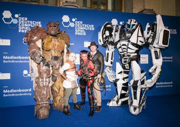 Entertainment, Verleihung des deutschen Computerspielpreis 2025 14.05.2025, xdanx, Entertainment, Verleihung des deutschen Computerspielpreis 2025 emspor, v.l. Cosplayern bei der Verleihung des Deutschen Computerspielpreises 2025 am Funkturm Berlin. Berlin Palais am Funkturm Berlin Deutschland (DE) Copyright: xDanielxLakomskix