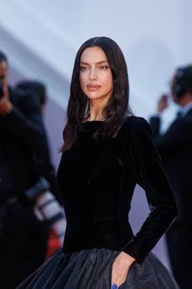 Festival de Cannes - Premiere Mission Impossible The Final Reckoning Irina Shayk bei der Premiere von Mission: Impossible The Final Reckoning während der 78. Filmfestspiele in Cannes am 14.05.2025. Copyright: xEventpressxKochanx