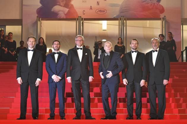 Cannes Two Prosecutors Screening AM Vytautas Kaniusonis, Aleksandr Filippenko, Sergei Loznitsa, Aleksandr Kuznetsov, Anatoliy Beliy and Kevin Chneiweiss attending the red carpet for the premiere of Two Prosecutors, in Competition for the Palme d’Or, Cannes, France on May 14, 2025 as part of the 78th Cannes Film Festival. Photo by Aurore Marechal ABACAPRESS.COM Cannes France  Copyright: xMarechalxAurore ABACAx