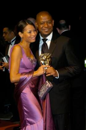 Official Bafta Film Awards After Party KEISHA WHITAKER & FOREST WHITAKER Arrivals at the Official Bafta Film Awards After Party, Grosvenor House Hotel, Park Lane, London, England, February 11th 2007. half length purple dress trophy bafta married husband wife couple CAP CAN Can Nguyen London Great Britain Copyright: xCanxNguyen CapitalxPicturesx