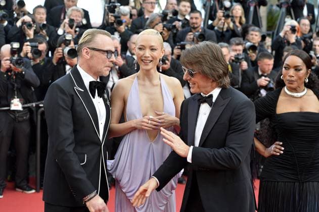 Simon Pegg, Pom Klementieff und Tom Cruise bei der Premiere MISSION IMPOSSIBLE THE FINAL RECKONING in Cannes am 14.05.2025