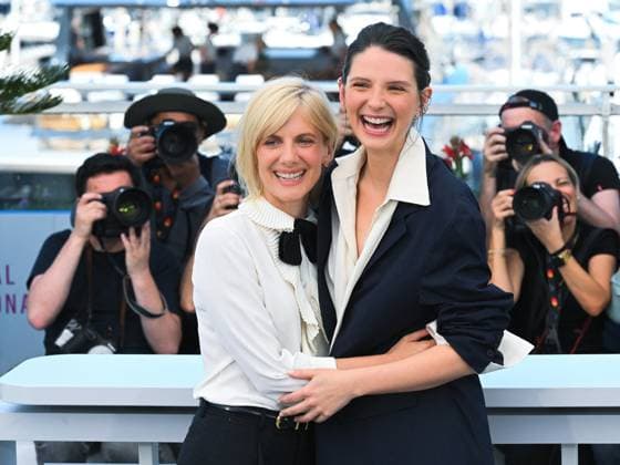 Cannes, 78th Cannes Film Festival 2025 - day 3 - photocall of Qui Brille au Combat (The Wonderers) Cannes, 78th Cannes Film Festival 2025 - day 3 - photocall of Qui Brille au Combat (The Wonderers) - in the photo: Mélanie Laurent, Josephine Japy, cannes France  Copyright: xIPA ABACAx