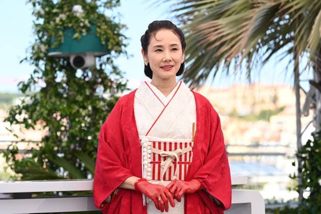 CINEMA : 78eme Festival de Cannes - Photocalls - 15 05 2025 CANNES, FRANCE - 15 MAI (G-D) : Yoh YOSHIDA, Actrice, lors du photocall du film Â« A Pale View of Hills Â» Un Certain Regard Â» lors du 78eme Festival de Cannes au Palais des Festivals le 15 mai 2025 Ã Cannes, France. CannesFrance  Copyright: xValentinaxClaretx