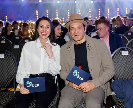 Jasmin Gnu, Kaya Yanar beim Deutschen Computerspielpreis 2025.