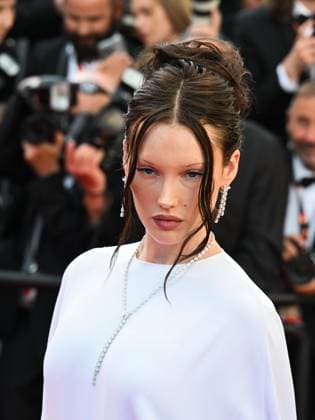 Cannes, 78th Cannes Film Festival 2025 - evening 3 - red carpet of the film Dossier 137 (Case 137) - In the photo: Meredith Duxbury  Copyright: xManuelexMangiarottix xipa-agency.netx xPoolxPhotoxEventsx05x IPA_Agency_IPA57735520