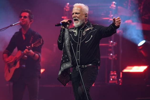 Bilder des Jahres 2025, Entertainment 05 Mai Entertainment Themen der Woche KW20 Entertainment Bilder des Tages Nino de Angelo - Irgendwann im Leben am 15.05.2025 in der Rudolf Weber-Arena in Oberhausen Der Musiker Nino de Angelo steht am 15.05.2025 in der Rudolf Weber-Arena in Oberhausen auf der Bühne. *** Nino de Angelo Irgendwann im Leben on 15 05 2025 at the Rudolf Weber Arena in Oberhausen The musician Nino de Angelo will be on stage at the Rudolf Weber Arena in Oberhausen on 15 05 2025 xRx