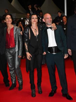 Cannes, Cannes, France: Cannes, 78th Cannes Film Festival 2025 - evening 3 - red carpet of the film Sirat - In the photo: Richard Bellamy, Jade Oukid Cannes France  - ZUMAp169 20250515_zea_p169_1507 Copyright: xSimonexComix