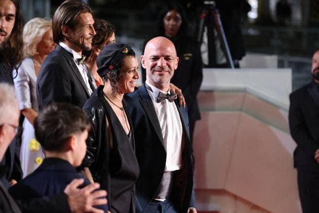 J Montée des marches du film Sirat lors du 78ème Festival International du Film de Cannes Tonin Janvier, Jade Oukid, Richard Bellamy Montée des marches du film Sirat lors du 78ème Festival International du Film de Cannes, au Palais des Festivals à Cannes Le 15 mai 2025 Jacovides Moreau Bestimage Red carpet for the movie Sirat during the 78th Cannes International Film Festival at the Palais des Festivals in Cannes, France On may 15th 2025 Cannes France  Copyright: xJACOVIDES-MOREAUx xBESTIMAGExJACOVIDES-MOREAUx xBESTIMAGEx