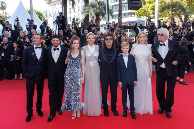 Festival de Cannes - Dossier 137 Premiere Matthias Schweighöfer, Lars Jessen, Lisa Hagmeister, Diane Kruger, Fatih AkÄ±n, Jasper Billerbeck, Laura Tonke und Detlev Buck bei der Premiere zu Dossier 137 während der 78. Filmfestspiele in Cannes im Palais de Festival am 15.05.2025. Copyright: xEventpressxKochanx