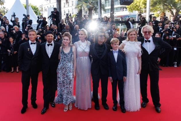 Festival de Cannes - Dossier 137 Premiere Matthias Schweighöfer, Lars Jessen, Lisa Hagmeister, Diane Kruger, Fatih AkÄ±n, Jasper Billerbeck, Laura Tonke und Detlev Buck bei der Premiere zu Dossier 137 während der 78. Filmfestspiele in Cannes im Palais de Festival am 15.05.2025. Copyright: xEventpressxKochanx