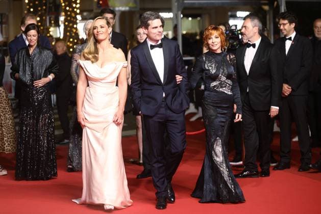 Cannes Dalloway Screening JD Cecile de France, Yann Gozlan and Mylene Farmer attend the midnight screening of Dalloway as part of the 78th Cannes Film Festival in Cannes, France on May 15, 2025. Jerome Domine ABACAPRESS.COM Cannes France  Copyright: xDominexJerome ABACAx