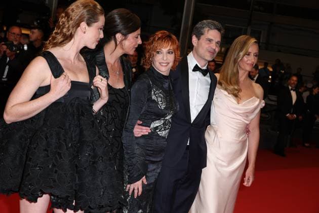 Cannes 2025 Premiere du film Dalloway Freya Mavor , Anna Mouglalis , Mylene Farmer , Yann Gozlan and CÃ cile de France Premiere of the movie Dalloway on the red carpet of the Cannes Film Festival on May 15th 2025.  Copyright: x Chassery+Courdjix
