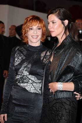 Cannes 2025 Premiere du film Dalloway Mylene Farmer and Anna Mouglalis Premiere of the movie Dalloway on the red carpet of the Cannes Film Festival on May 15th 2025.  Copyright: x Chassery+Courdjix