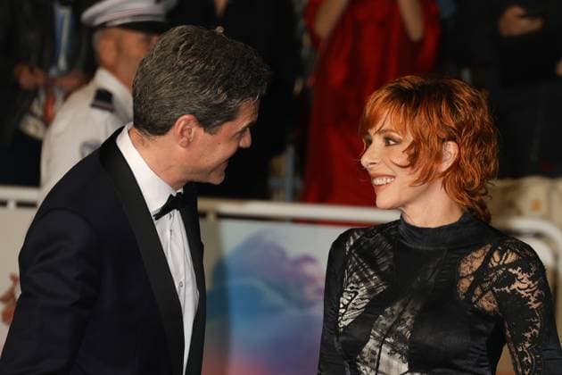 78eme Festival International du Film de Cannes Montée des marches du film Dalloway 78th Cannes Film Festival Red carpet of the film Dalloway Yann Gozlan and Mylene Farmer 444333 2025 05 15 Cannes France  Copyright: xIsabellexVautierx xStarfacex STAR_444333_002