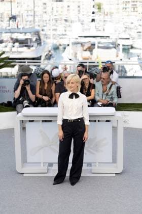 The Wonderers , Photocall in Cannes, 15.05.2025 Cannes, Frankreich - 15.5.2024: MŽlanie Laurent während des Photocall zu QUI BRILLE AU COMBAT (THE WONDERERS) während der 78. Internationalen Filmfestspiele von Cannes. Die Filmfestspiele finden vom 13. bis 24. Mai 2025 statt. Cannes Palais des Festivals et des Cong Frankreich Copyright: xChristianxEnderx