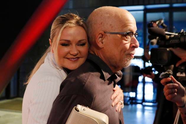 May 15, 2025, Calgary, Ab, Canada: Dan Hill is hugged by Beverley Mahood on the red carpet for the Canadian Music Hall of Fame ceremony in Calgary on Thursday, May 15, 2025. Calgary Canada  - ZUMAc35_ 20250515_zaf_c35_159 Copyright: xDavexChidleyx