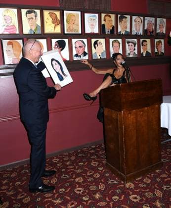 May 15, 2025, New York, Ny, United States: Max Klimavicius and Nicole Scherzinger pose together at the legendary wall of caricatures at Sardi s in New York. May 15, 2025. New York United States - ZUMAp281 20250515_zea_p281_019 Copyright: xPhotoxImagexPressx