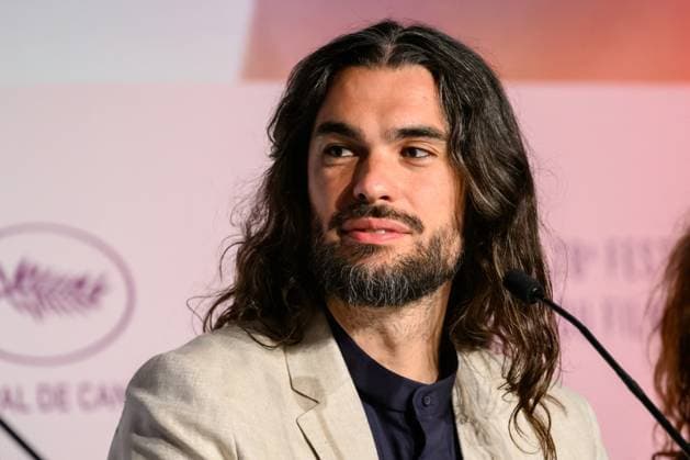 Cannes Sirat Press Conference NG Oliver Laxe attending the press conference for ‘Sirat’ at Palais Des Festivals in Cannes, France on May 16 2025 as part of the 78th Cannes Film Festival. Photo by Nicolas Genin ABACAPRESS.COM Cannes France  Copyright: xGeninxNicolas ABACAx
