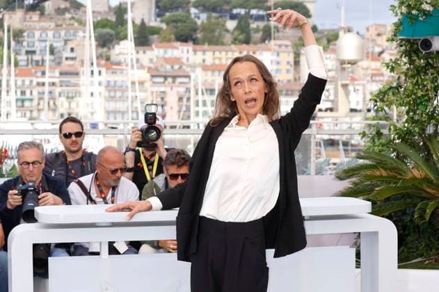 Paula Dinamarca beim Photocall zum Kinofilm The Mysterious Gaze of the Flamingo La Misteriosa Mirada del Flamenco auf dem Festival de Cannes 2025 78. Internationale Filmfestspiele von Cannes am Palais des Festivals. Cannes, 156.05.2025