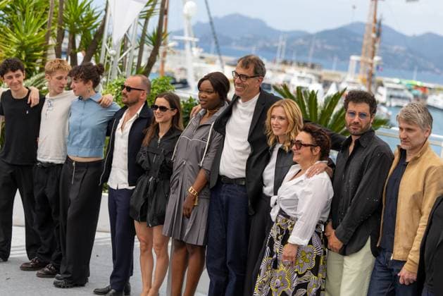 78. Internationalen Filmfestspiele von Cannes 2025 Cannes, Frankreich - 16.5.2024: SolÃ n Machado-Graner, CÃ me Peronnet, Valentin Campagne, Mathilde Riu, Jonathan Turnbull, Mathilde Roehrich, Guslagie Malanda, Dominik Moll, LÃ a Drucker, Sandra Colombo, Theo Costa - Marini, Stanislas Merhar und Gilles Marchand während des Photocall Dossier 137 Case 137 während der 78. Internationalen Filmfestspiele von Cannes. Die 78. Internationalen Filmfestspiele von Cannes finden vom 13. bis 24. Mai 2025 statt. Provence-Alpes-Cote d Azur