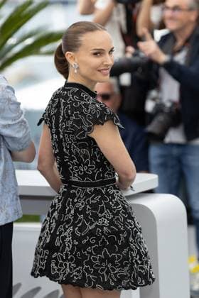 Arco Photocall - The 78th Annual Cannes Film Festival CANNES, FRANCE - MAY 16: Natalie Portman poses during the Arco photocall at the 78th annual Cannes Film Festival at Palais des Festivals on May 16, 2025 in Cannes, France. CAP KA Kristina Afanasyeva Cannes Alpes-Maritimes France Copyright: xKristinaxAfanasyeva CapitalxPictx