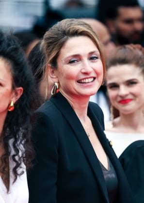 78eme Festival International du Film de Cannes Montée des marches du film La Petit Dernière 78th International Cannes Film Festival Red Carpet of La Petit Dernière movie Collectif 50 50 444384 2025 05 16 Cannes France Gayet, Julie  Copyright: xIvankaxVoisinx xStarfacex STAR_444384_024