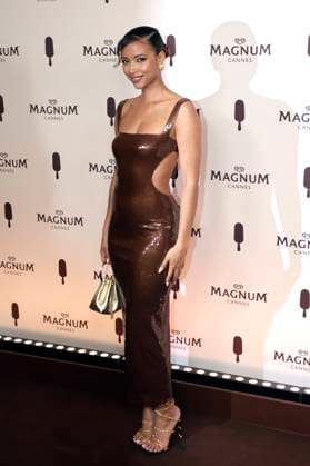 Flora Coquerel bei der Magnum Cannes Beach Party im Rahmen des Festival de Cannes 2025 78. Internationale Filmfestspiele von Cannes im Magnum Beach Palais StÃ phanie. Cannes, 15.05.2025