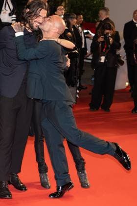 78. Internationalen Filmfestspiele von Cannes 2025 Cannes, Frankreich - 15.5.2024: Oliver Laxe, Richard Bellamy (C) und Cast während des SIRAT Roten Teppichs der 78. Internationalen Filmfestspiele von Cannes. Die 78. Internationalen Filmfestspiele von Cannes finden vom 13. bis 24. Mai 2025 statt. Provence-Alpes-Cote d Azur