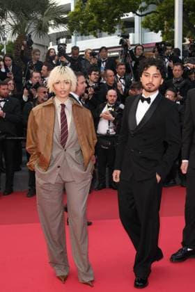 CELEBRITES : 78 eme Festival de Cannes Tapis rouge 2025 - 16 05 2025 GUEST - MontÃ e des marches du film Â« Eddington Â» lors du 78eme Festival International du Film de Cannes, au Palais des Festivals Ã Cannes. Le 16 mai 2025  Copyright: xLUCAxCUTOLOx