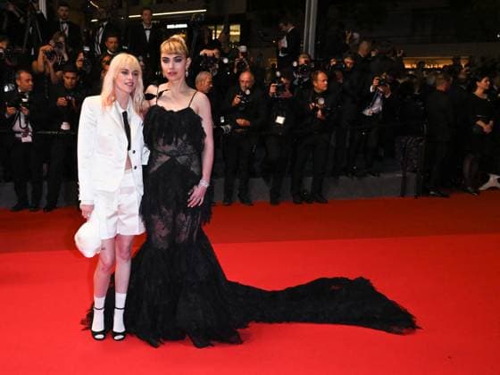 Cannes, 78th Cannes Film Festival 2025 - Evening 4 - Red Carpet of the Film Bono: Stories of Surrender Cannes, 78th Cannes Film Festival 2025 - Evening 4 - Red Carpet of the Film Bono: Stories of Surrender . In the Photo Kristen Stewart and Imogen Poots Cannes France  Copyright: xIPA ABACAx