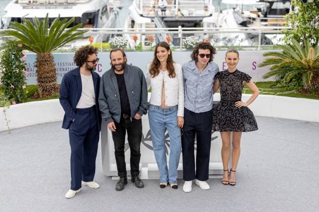 Arco , Photocall in Cannes, 16.05.2025 Cannes, Frankreich - 16.5.2024: William Lebghil, Vincent Macaigne, Alma Jodorowsky, Ugo Bienvenu and Natalie Portman während des ARCO Photocall während der 78. Internationalen Filmfestspiele von Cannes. Die Filmfestspiele finden vom 13. bis 24. Mai 2025 statt. Cannes Palais des Festivals et des Cong Provence-Alpes-Cote d Azur Frankreich Copyright: xChristianxEnderx