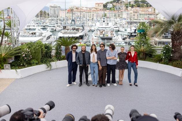 Arco , Photocall in Cannes, 16.05.2025 Cannes, Frankreich - 16.5.2024: William Lebghil, Vincent Macaigne, Alma Jodorowsky, FŽlix de Givry, Ugo Bienvenu, Natalie Portman und Sophie Mas während des Photocall Arco während der 78. Internationalen Filmfestspiele von Cannes. Die Filmfestspiele finden vom 13. bis 24. Mai 2025 statt. Cannes Palais des Festivals et des Cong Provence-Alpes-Cote d Azur Frankreich Copyright: xChristianxEnderx