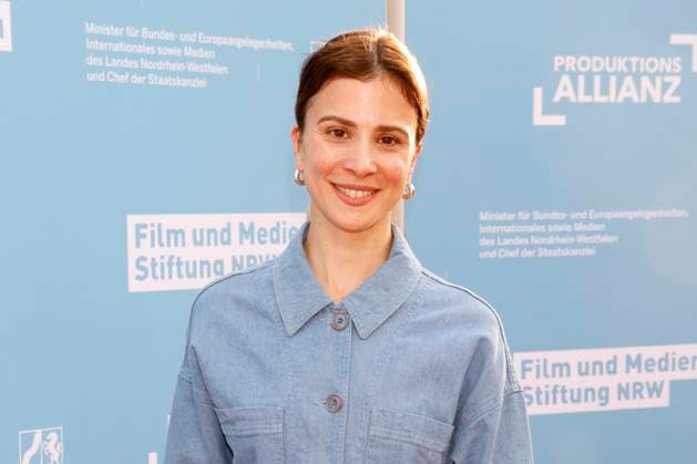 Aylin Tezel beim Empfang der Landesregierung Nordrhein-Westfalen, der Film- und Medienstiftung NRW und der Produktionsallianz anlässlich der 78. Internationalen Filmfestspiele von Cannes im Vilebrequin La Plage Ondine Restaurant & Beach Club. Cannes, 16.05.2025