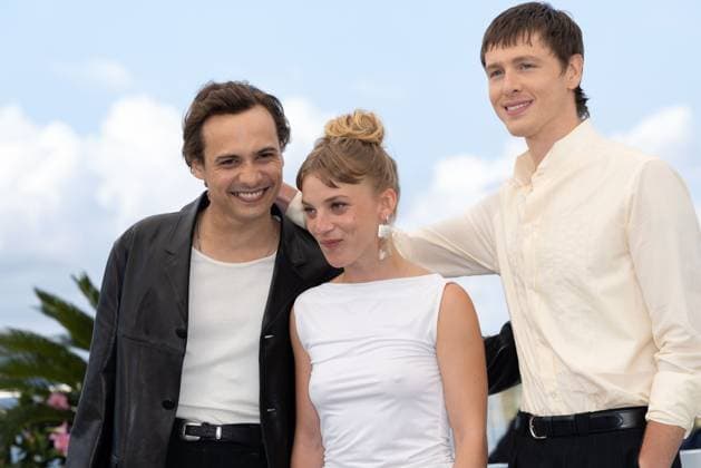 Urchin Photocall - The 78th Annual Cannes Film Festival Franck Dillane, Megan Northam and Harris Dickinson pose during the Urchin photocall at the 78th annual Cannes Film Festival at Palais des Festivals on May 17, 2025 in Cannes, France., Credit:Olivier Huitel Avalon France, Cannes  Copyright: xOlivierxHuitelx xAvalonx 1000201153