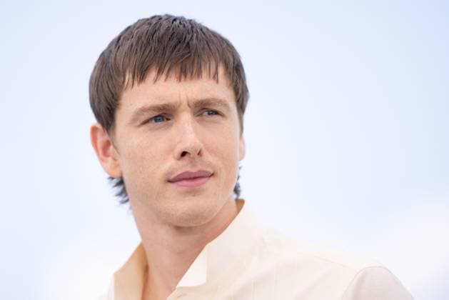 Urchin Photocall - The 78th Annual Cannes Film Festival Harris Dickinson pose during the Urchin photocall at the 78th annual Cannes Film Festival at Palais des Festivals on May 17, 2025 in Cannes, France., Credit:Olivier Huitel Avalon France, Cannes  Copyright: xOlivierxHuitelx xAvalonx 1000201921