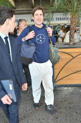 Cannes Luke Wilson At Nice Airport JR Luke Wilson arriving at Nice airport ahead 78th Cannes Film Festival in Nice, France on May, 17, 2025. Photo by Julien Reynaud APS-Medias ABACAPRESS.COM Nice France  Copyright: xReynaudxJulien APS-Medias ABACAx