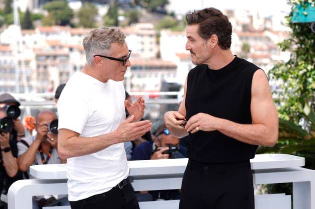Joaquin Phoenix und Pedro Pascal beim Photocall zum Kinofilm Eddington auf dem Festival de Cannes 2025 78. Internationale Filmfestspiele von Cannes am Palais des Festivals. Cannes, 17.05.2025