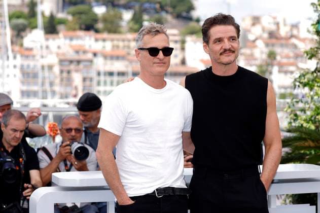 Joaquin Phoenix und Pedro Pascal beim Photocall zum Kinofilm Eddington auf dem Festival de Cannes 2025 78. Internationale Filmfestspiele von Cannes am Palais des Festivals. Cannes, 17.05.2025